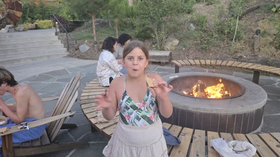 סמורס לפנות ערב